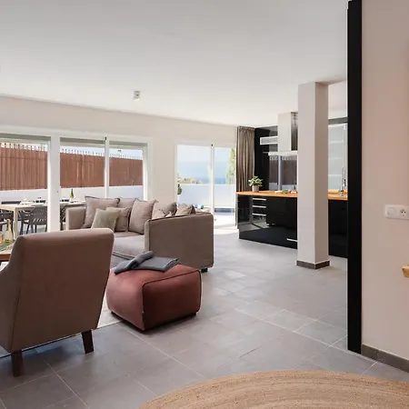 Luxury Callao With Private Heated Pool Free Car In And June Villa Callao Salvaje