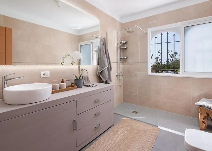 Willa Luxury Callao Private Heated Pool Free Car Except Christmas